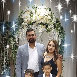 Meet your Posher, Iris